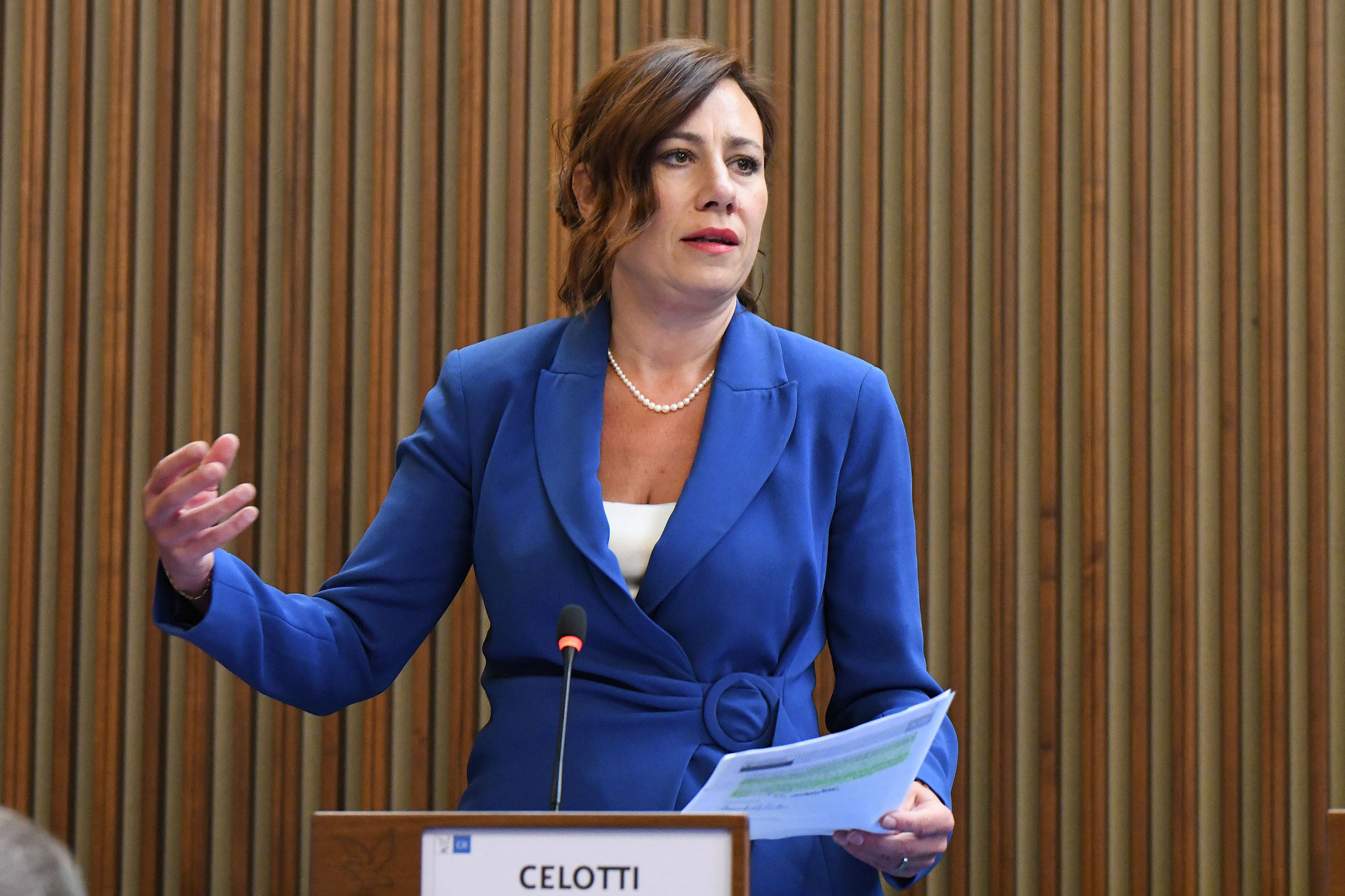 CASA. CLAUSOLE VALUTATIVE DIMOSTRANO NECESSITÀ RIFORMA LR DI SETTORE